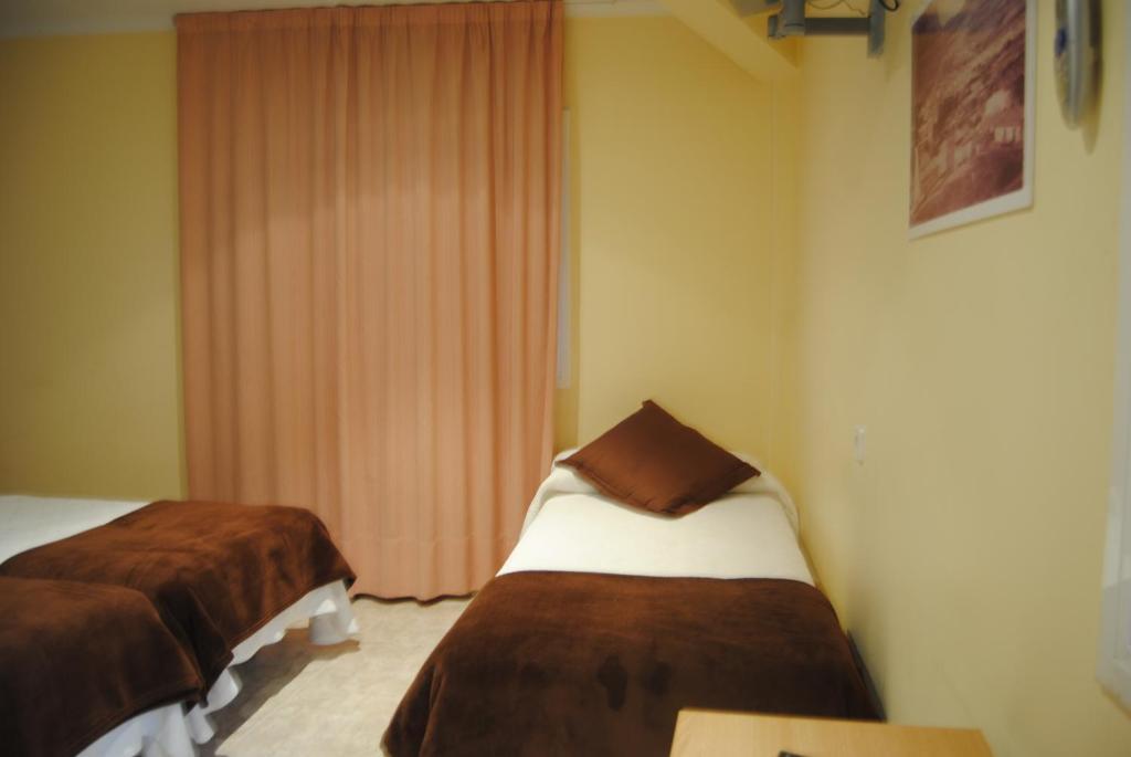 Guilleumes Montserrat Monistrol de Montserrat Room photo